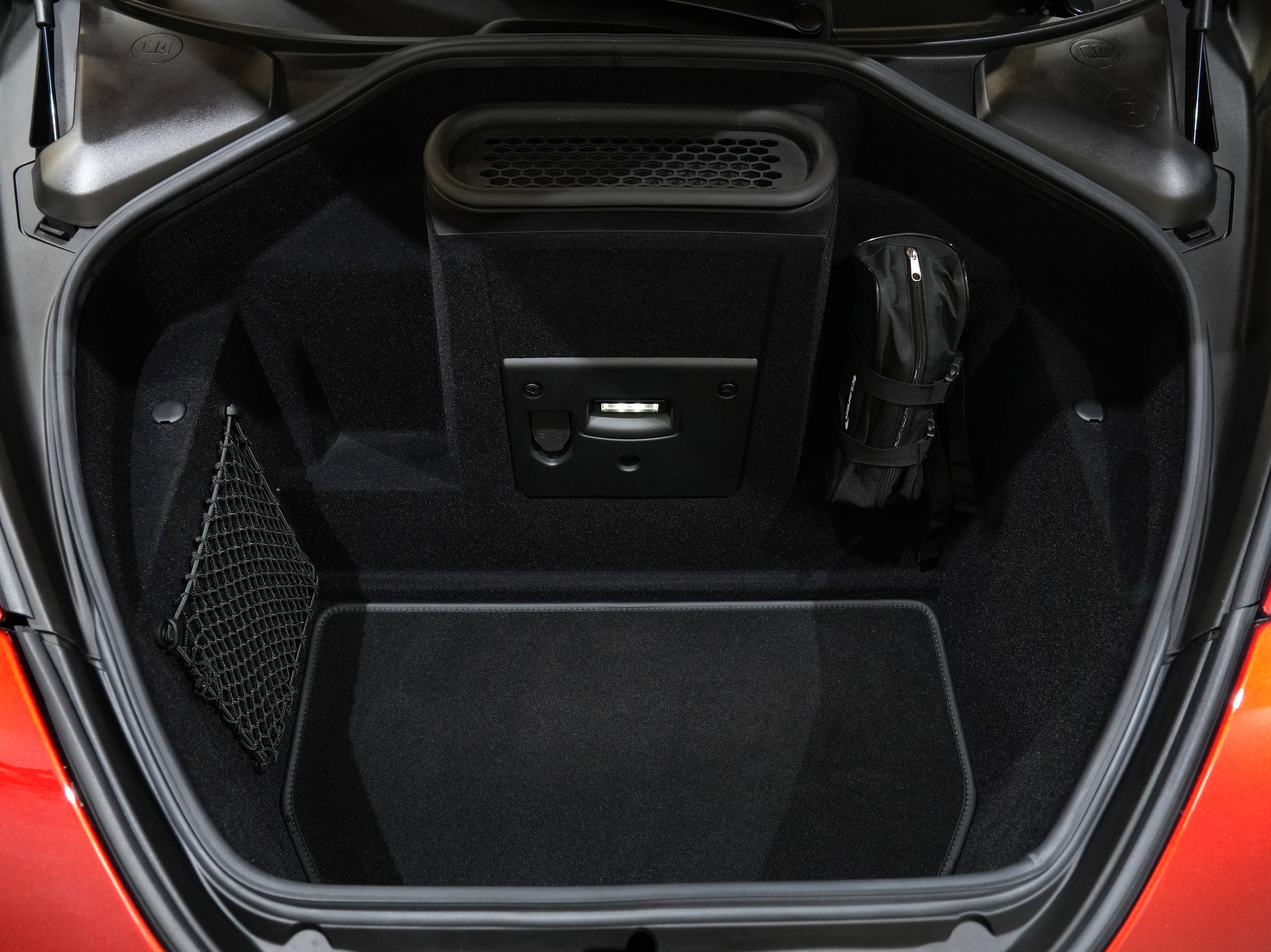 Used 2018 McLaren 720S photo 42