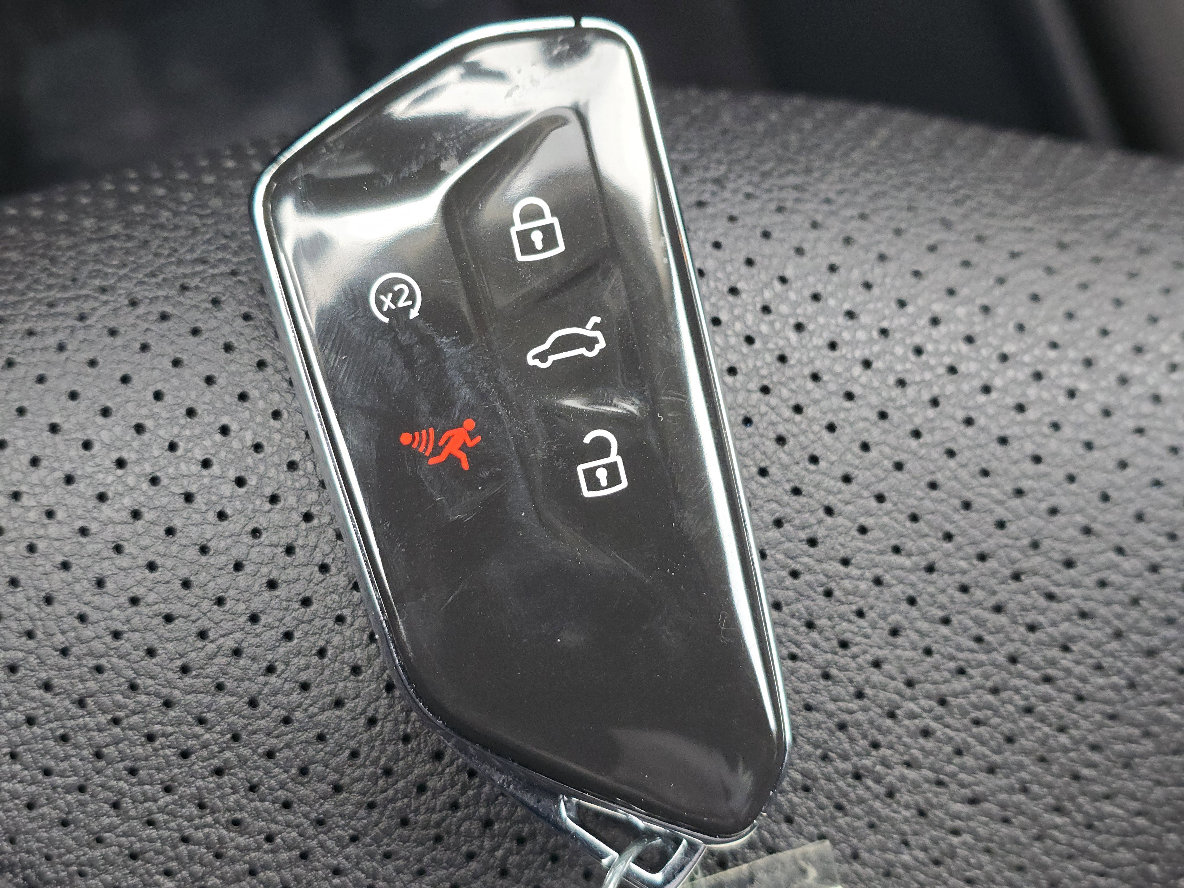 2026 Volkswagen Atlas Peak Edition