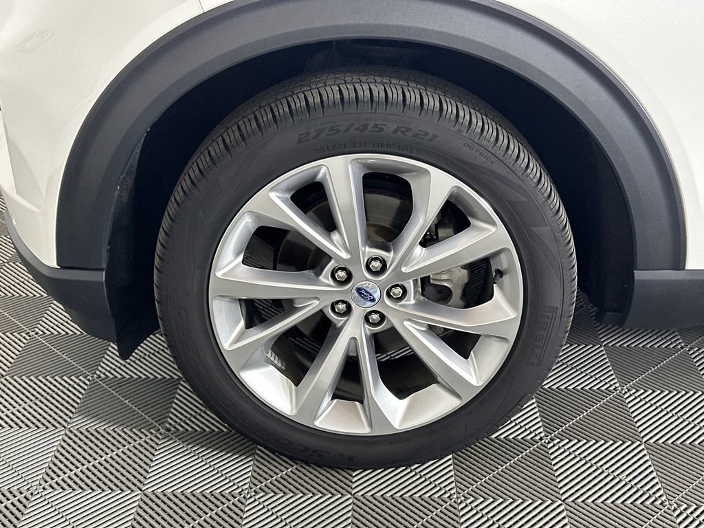 2022 Ford Explorer Platinum