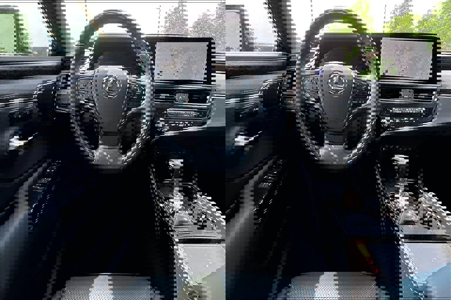 2023 Lexus ES 350 Ultra Luxury