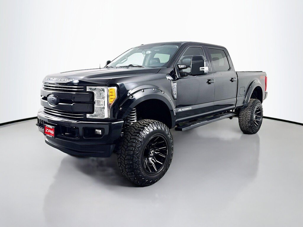 2017 Ford Super Duty F-250 SRW Lariat 4WD Crew Cab 8' Box for sale in Everett, WA
