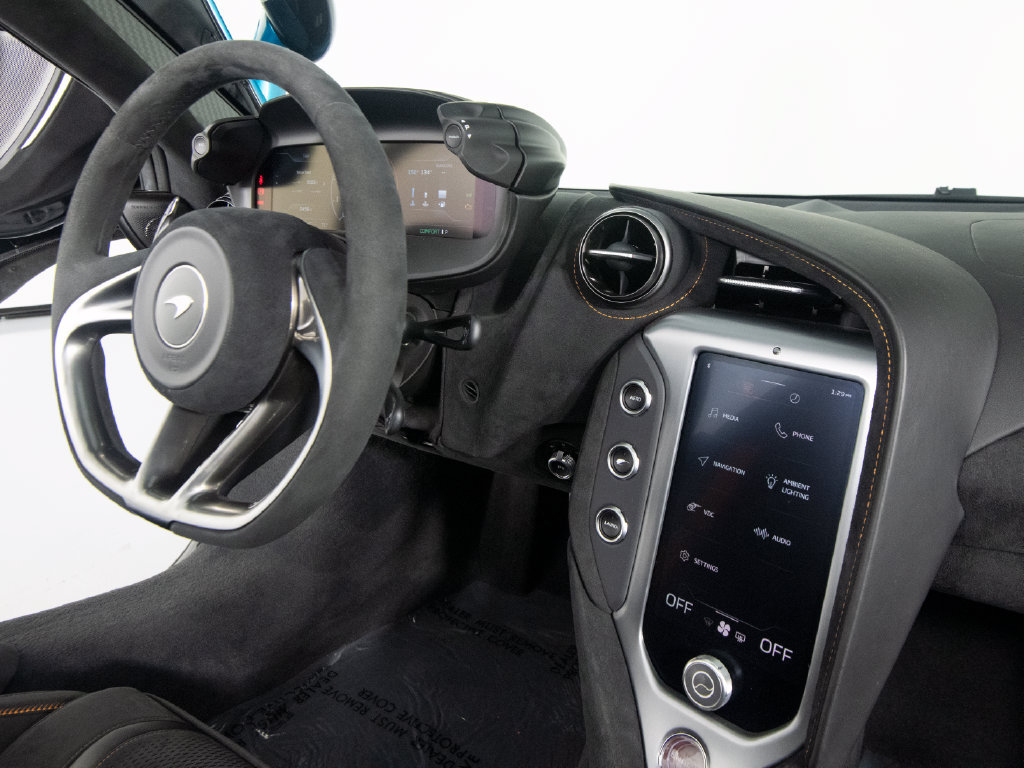 Used 2024 McLaren 750S Spider photo 31
