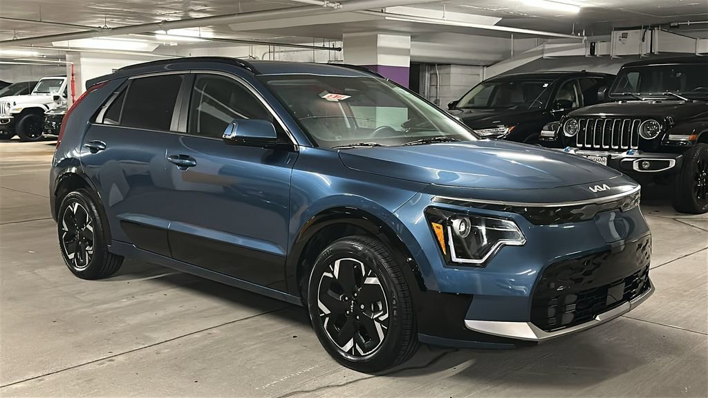 Certified 2023 Kia Niro Wind w/ Wind Preserve Package