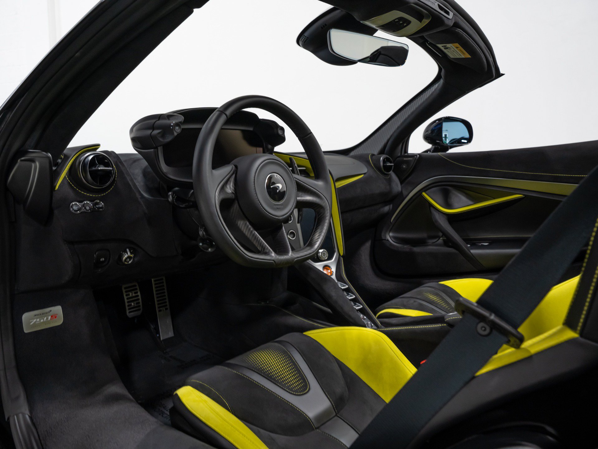 Used 2025 McLaren 750S Spider photo 60