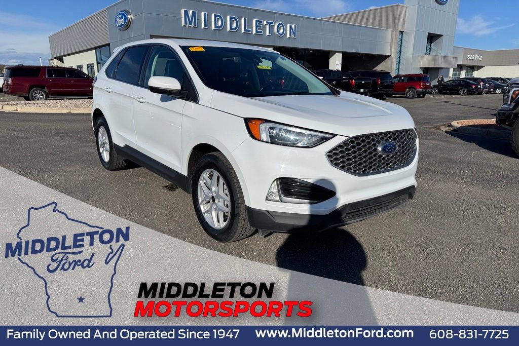 Used 2024 Ford Edge SEL w/ Convenience Package