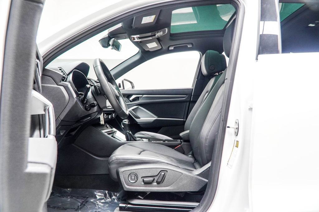 2025 Audi Q3 2.0T Premium