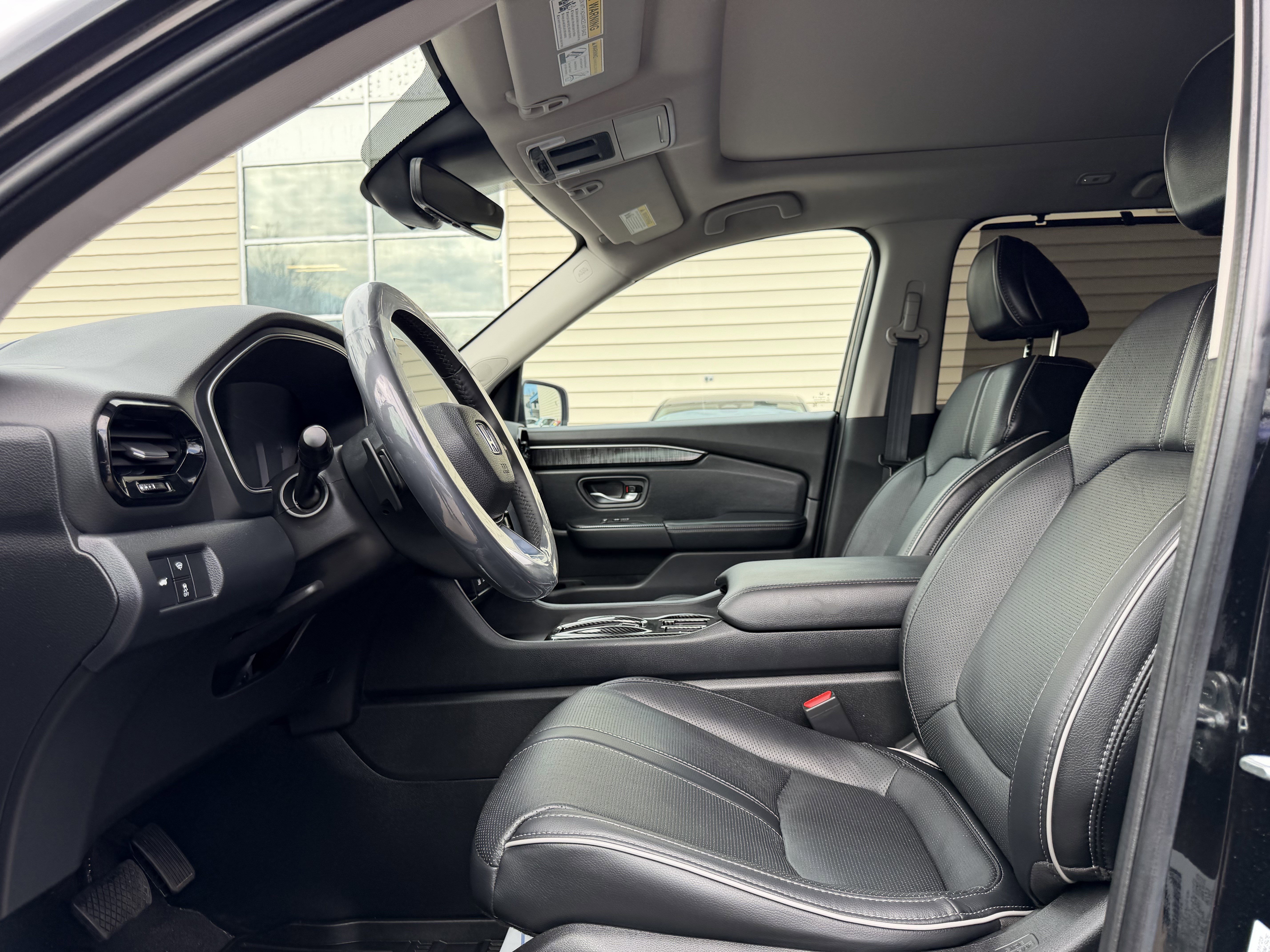 2023 Honda Pilot Elite