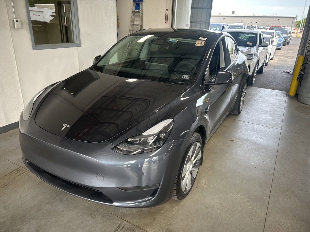 2024 Tesla Model Y Long Range