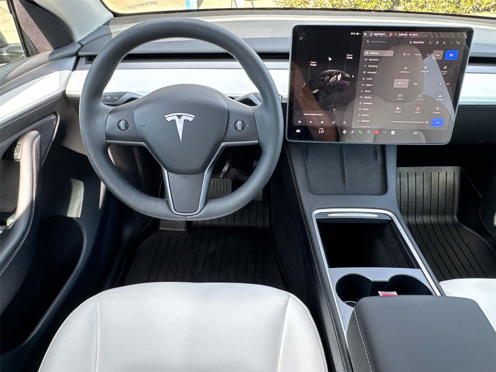 2025 Tesla Model Y Long Range