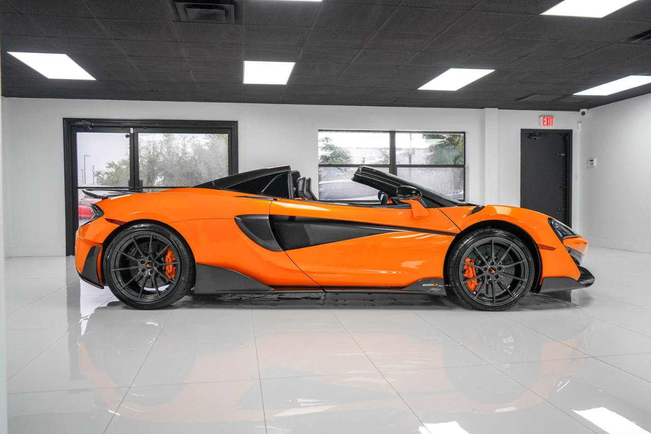 Used 2020 McLaren 600LT Spider photo 7