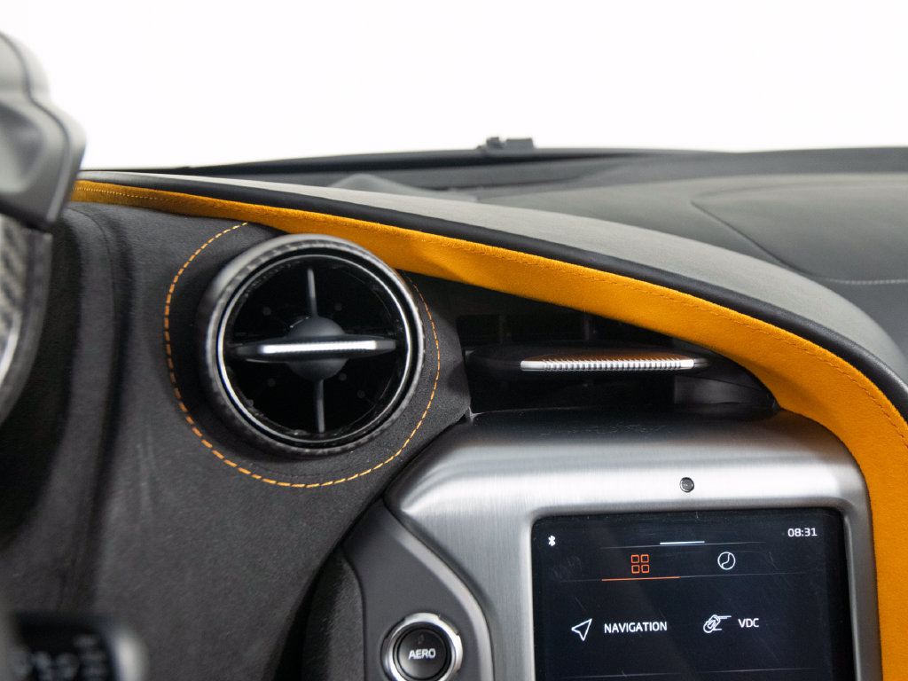 Used 2024 McLaren 750S Spider photo 25