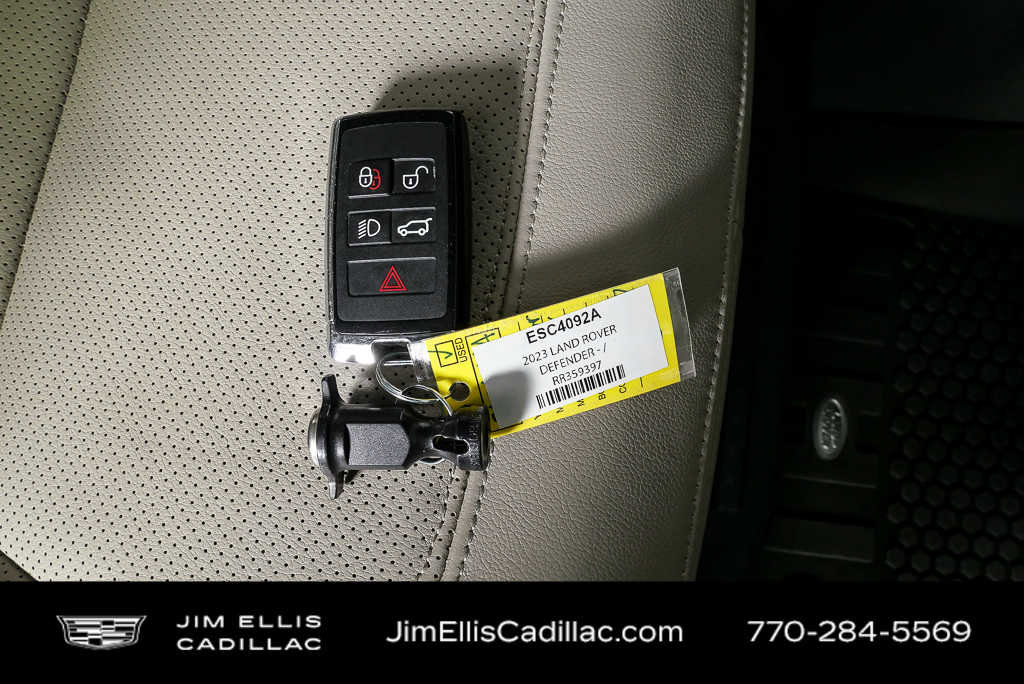 2023 Land Rover Defender 110 SE