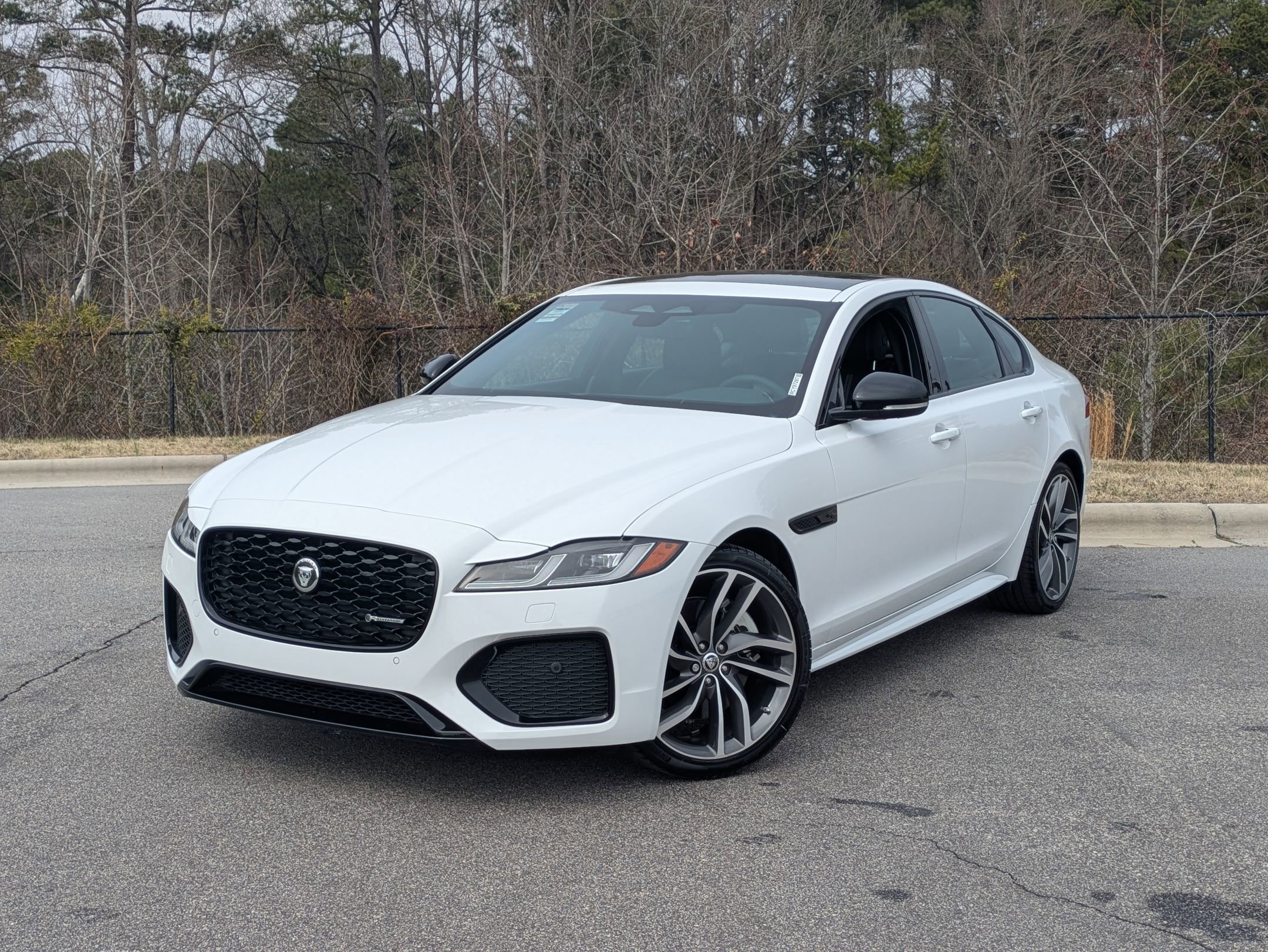 New 2024 Jaguar XF R-Dynamic SE