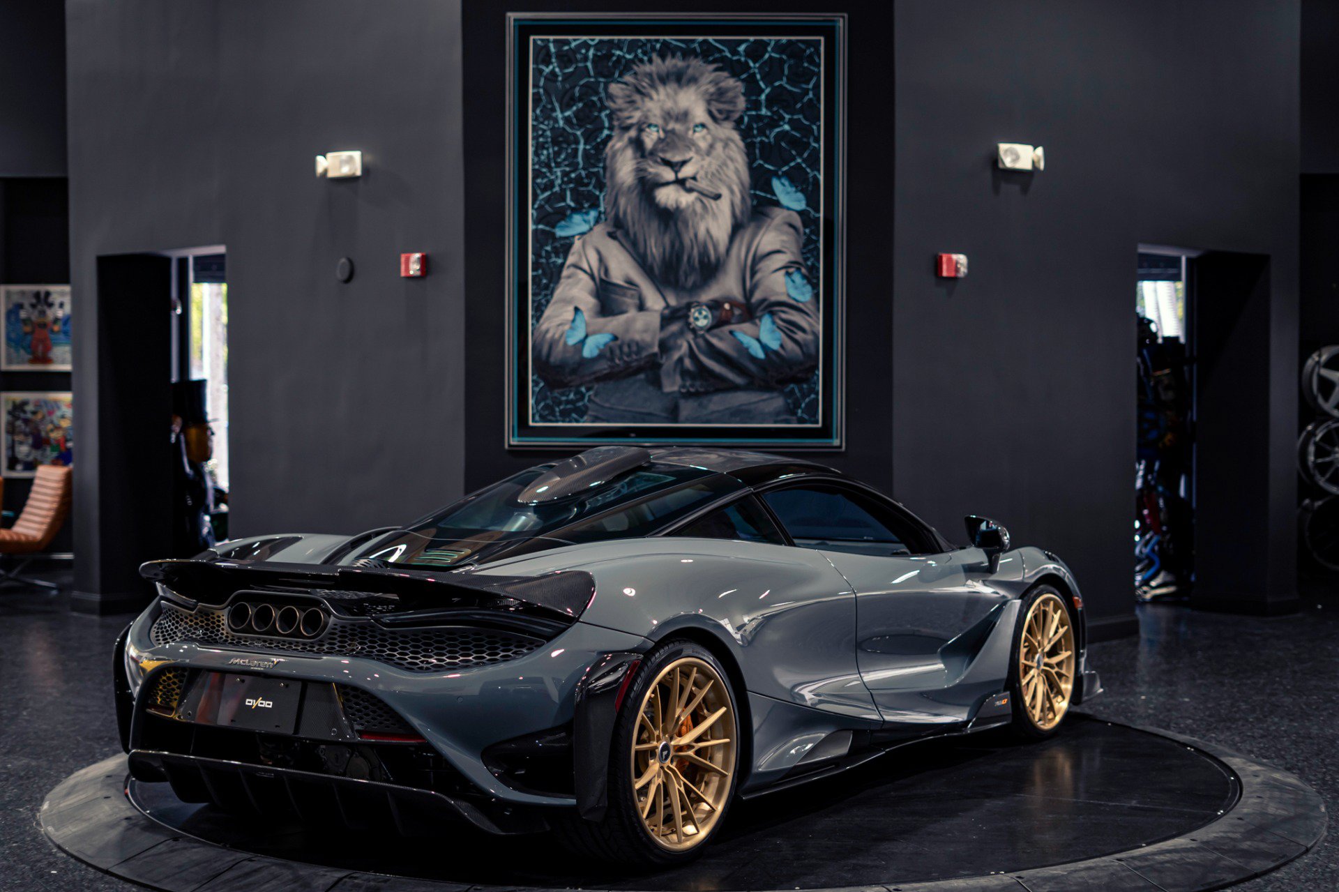 Used 2021 McLaren 765LT photo 53