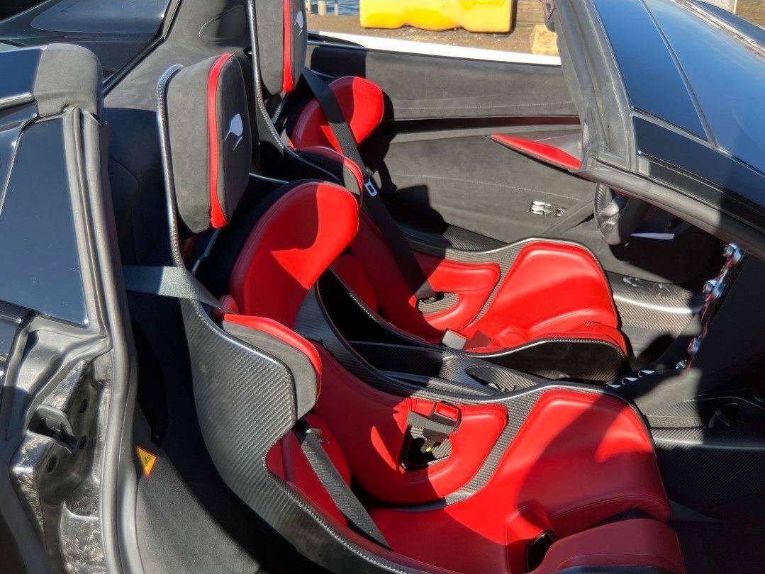 Used 2022 McLaren 765LT photo 8