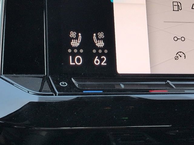 2024 Volkswagen Atlas Cross Sport SE