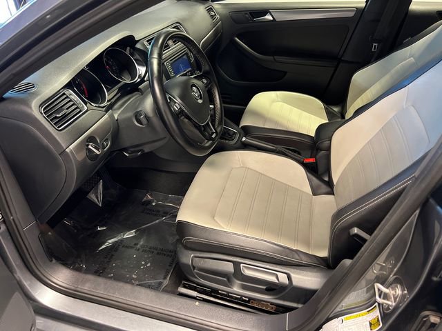 2016 Volkswagen Jetta Sport