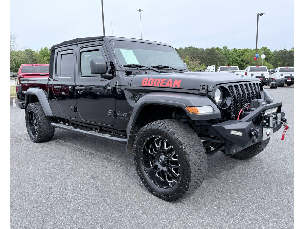 2020 Jeep Gladiator Sport