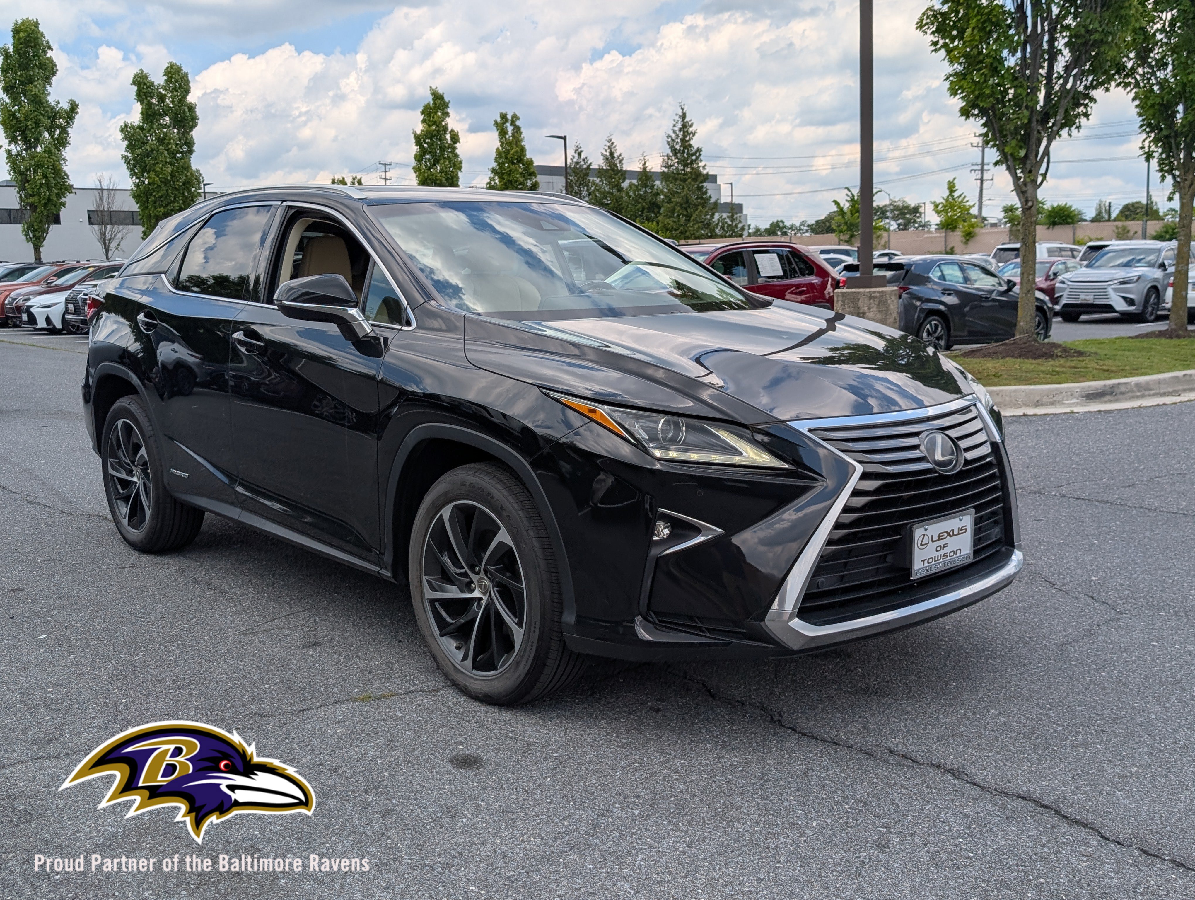 Used 2017 Lexus RX 450h AWD w/ Luxury Package