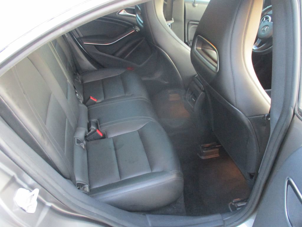 2015 Mercedes-Benz CLA 250 250