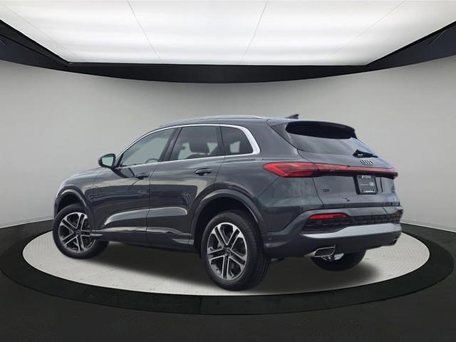 2025 Audi Q5 Premium