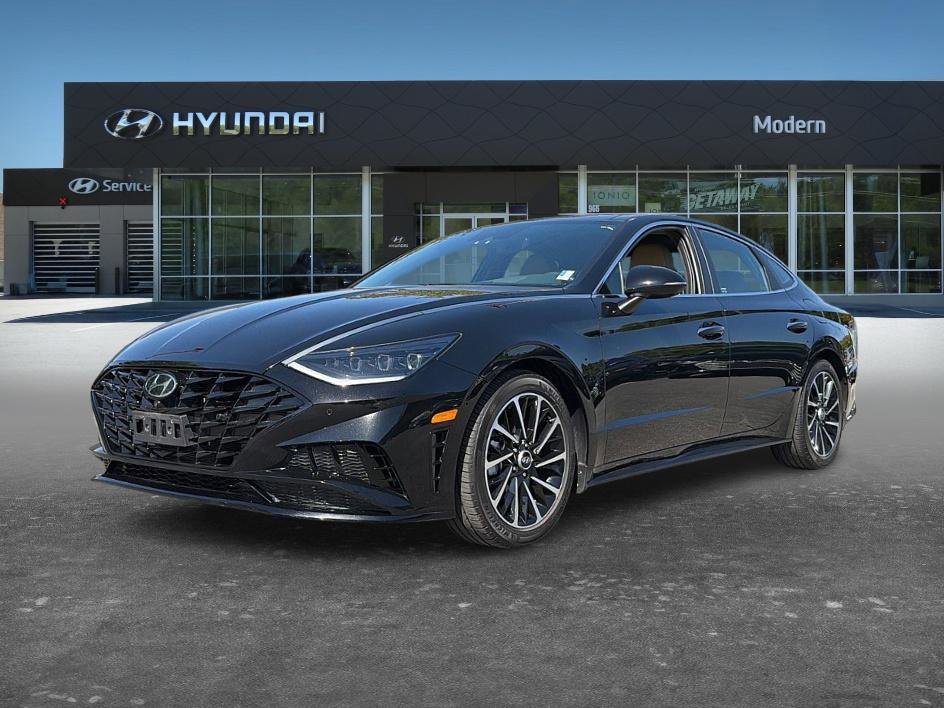 Certified 2021 Hyundai Sonata Limited w/ Preferred Accessory Package