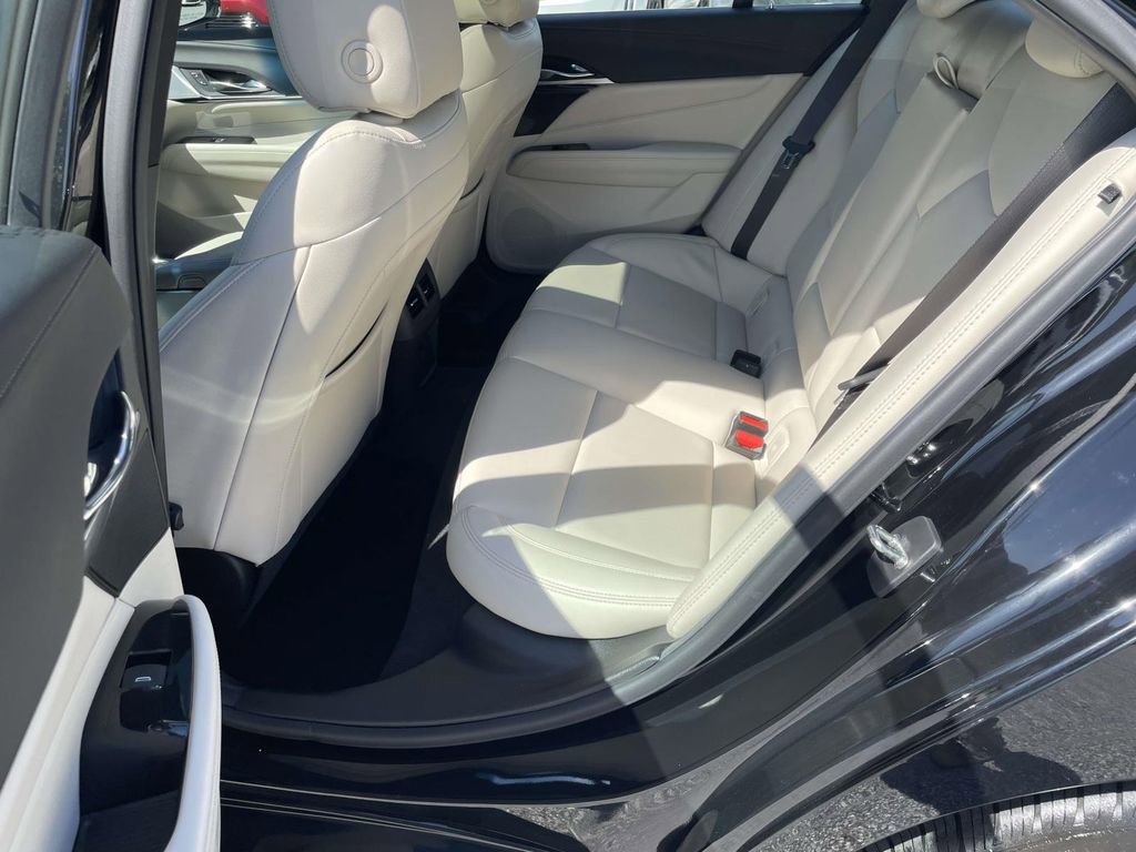 2023 Cadillac CT4 Luxury