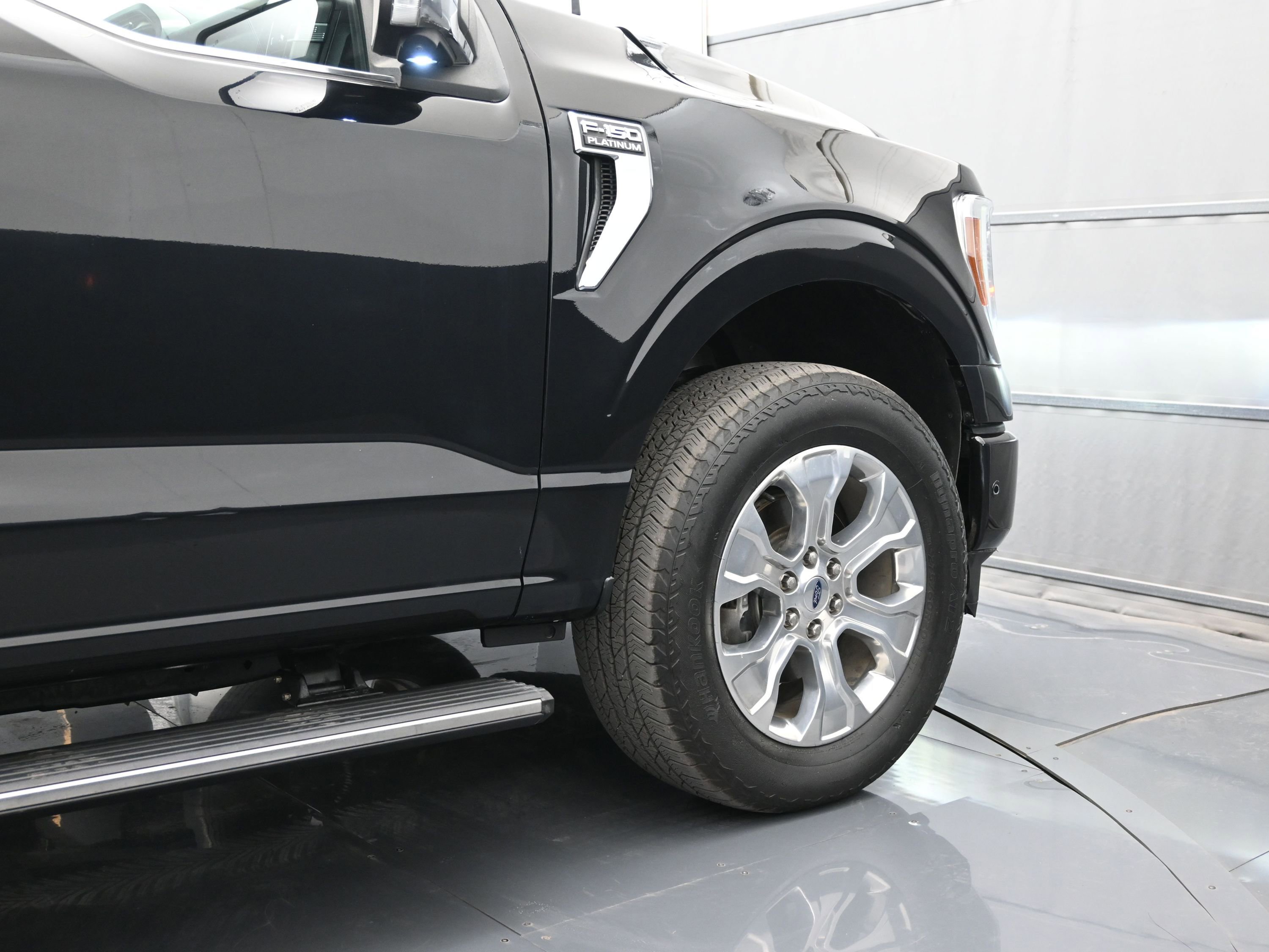 2023 Ford F150 Platinum