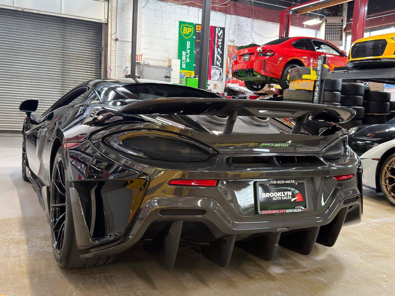 Used 2019 McLaren 600LT photo 10