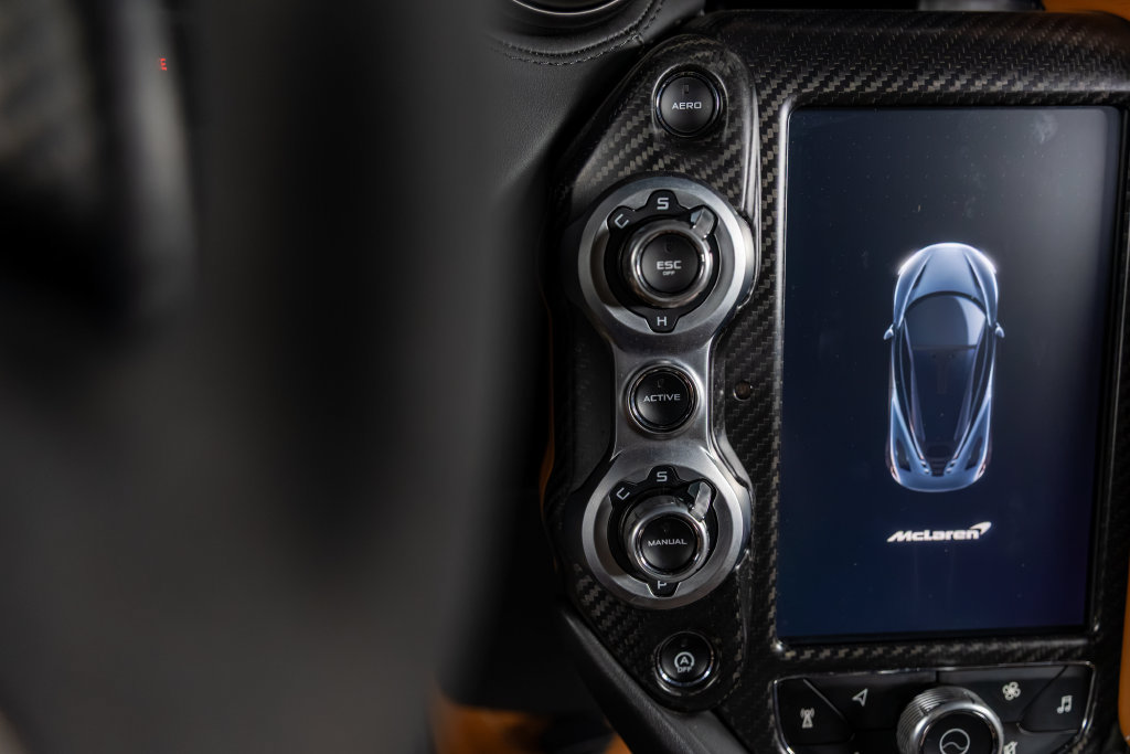 Used 2020 McLaren 720S Luxury photo 30