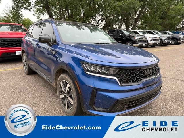 Used 2023 Kia Sorento S w/ Panoramic Sunroof Package