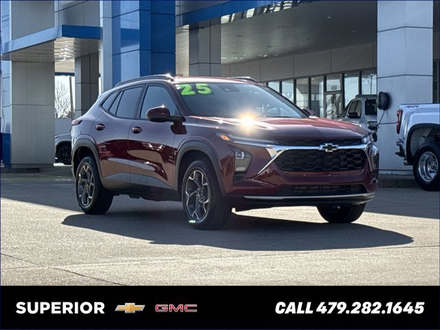 Used 2025 Chevrolet Trax LT w/ Driver Confidence Package