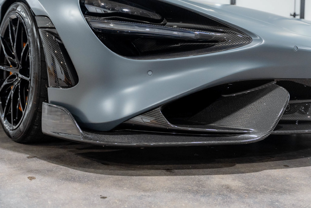 Used 2021 McLaren 765LT photo 16