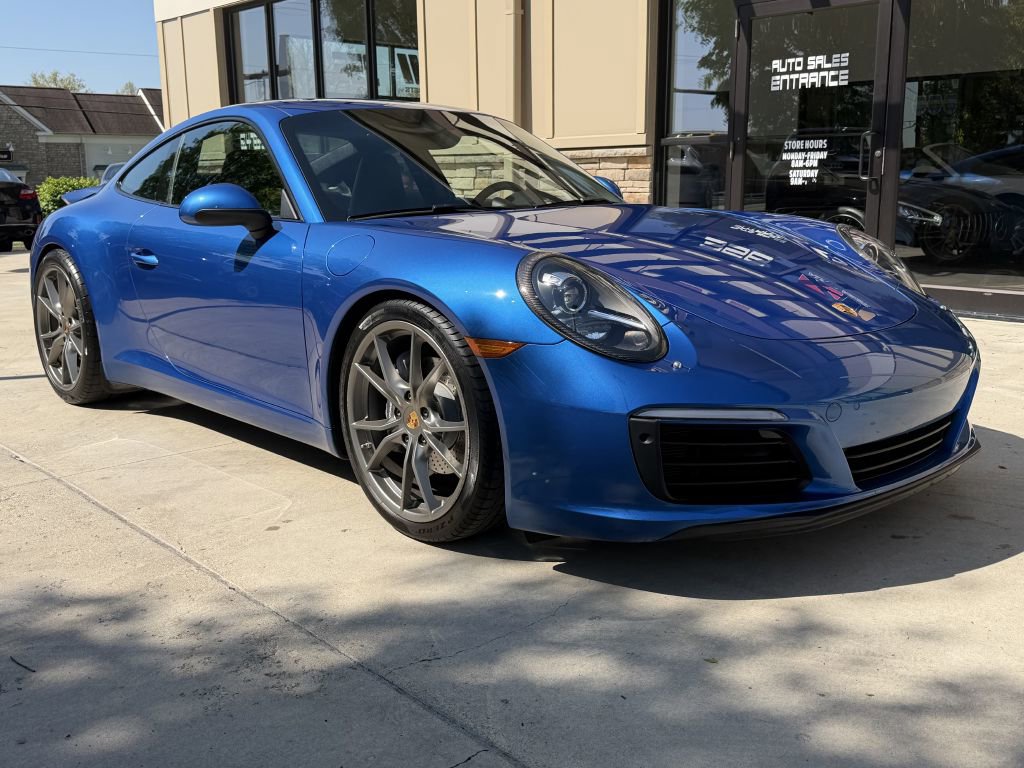 2017 Porsche 911 Carrera