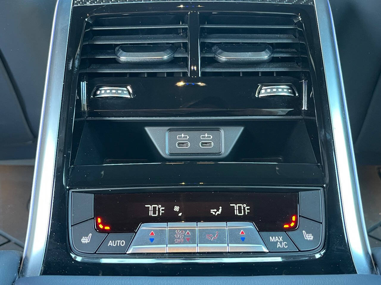 2022 BMW 8 Series Alpina B8 - Photo 20