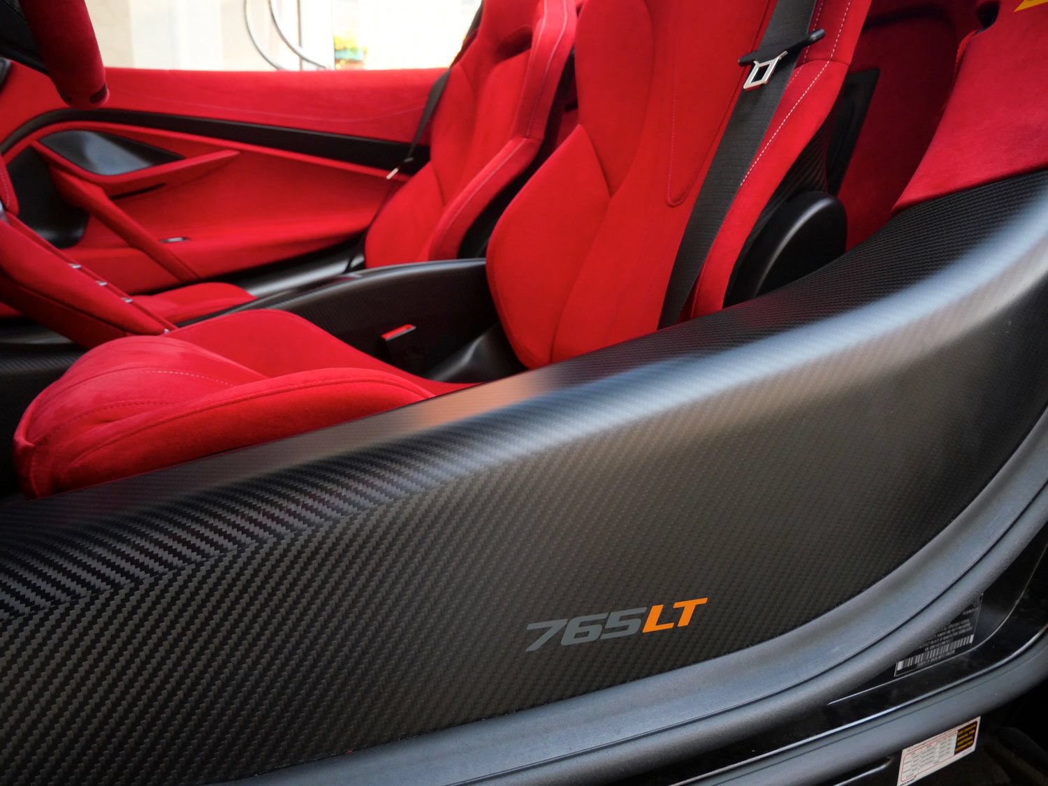 Used 2022 McLaren 765LT photo 28