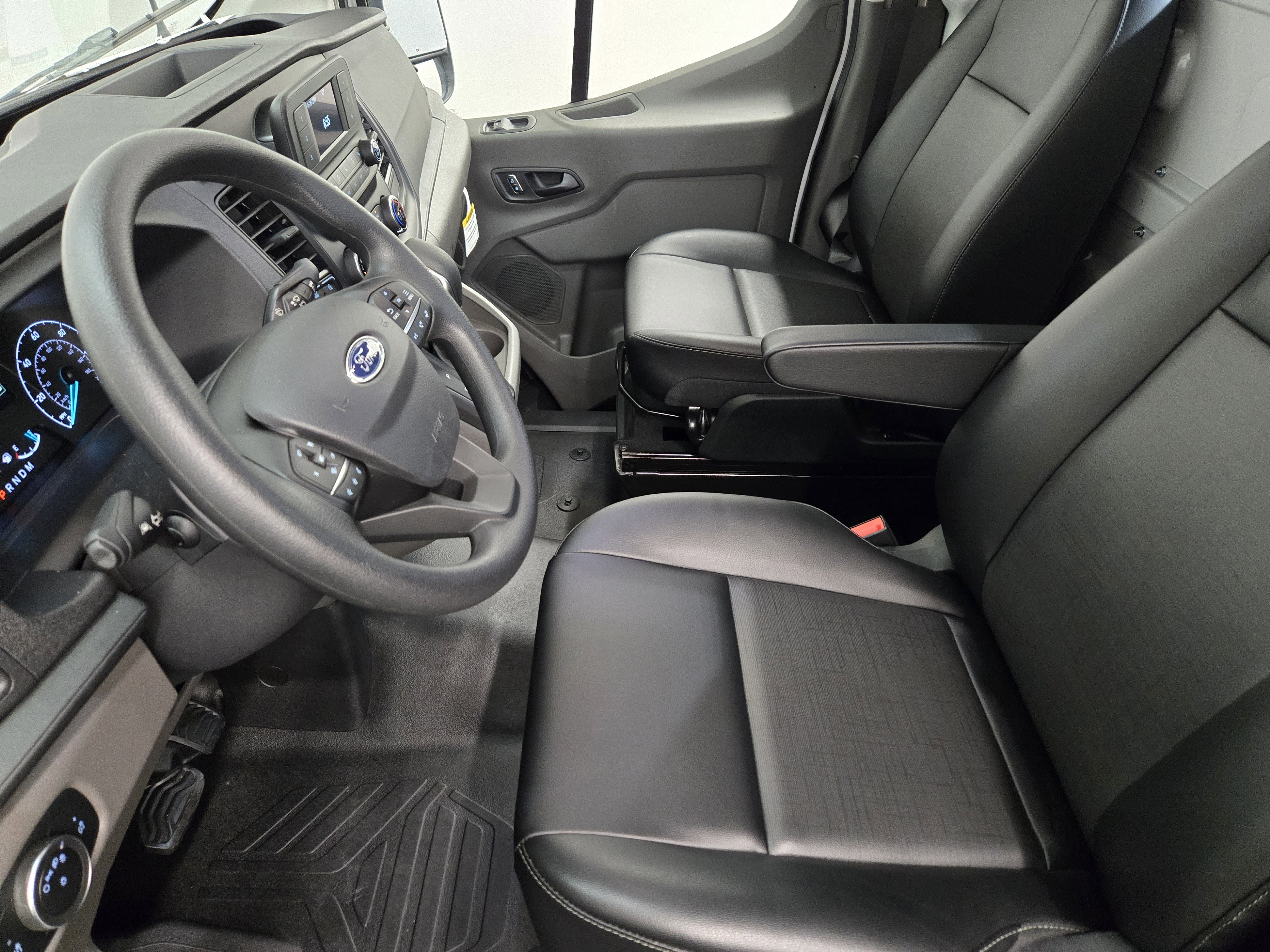 2024 Ford Transit 350 Low Roof