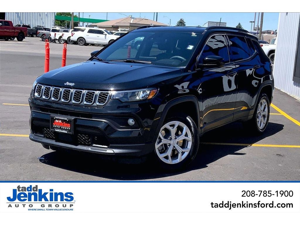 Used 2024 Jeep Compass Latitude