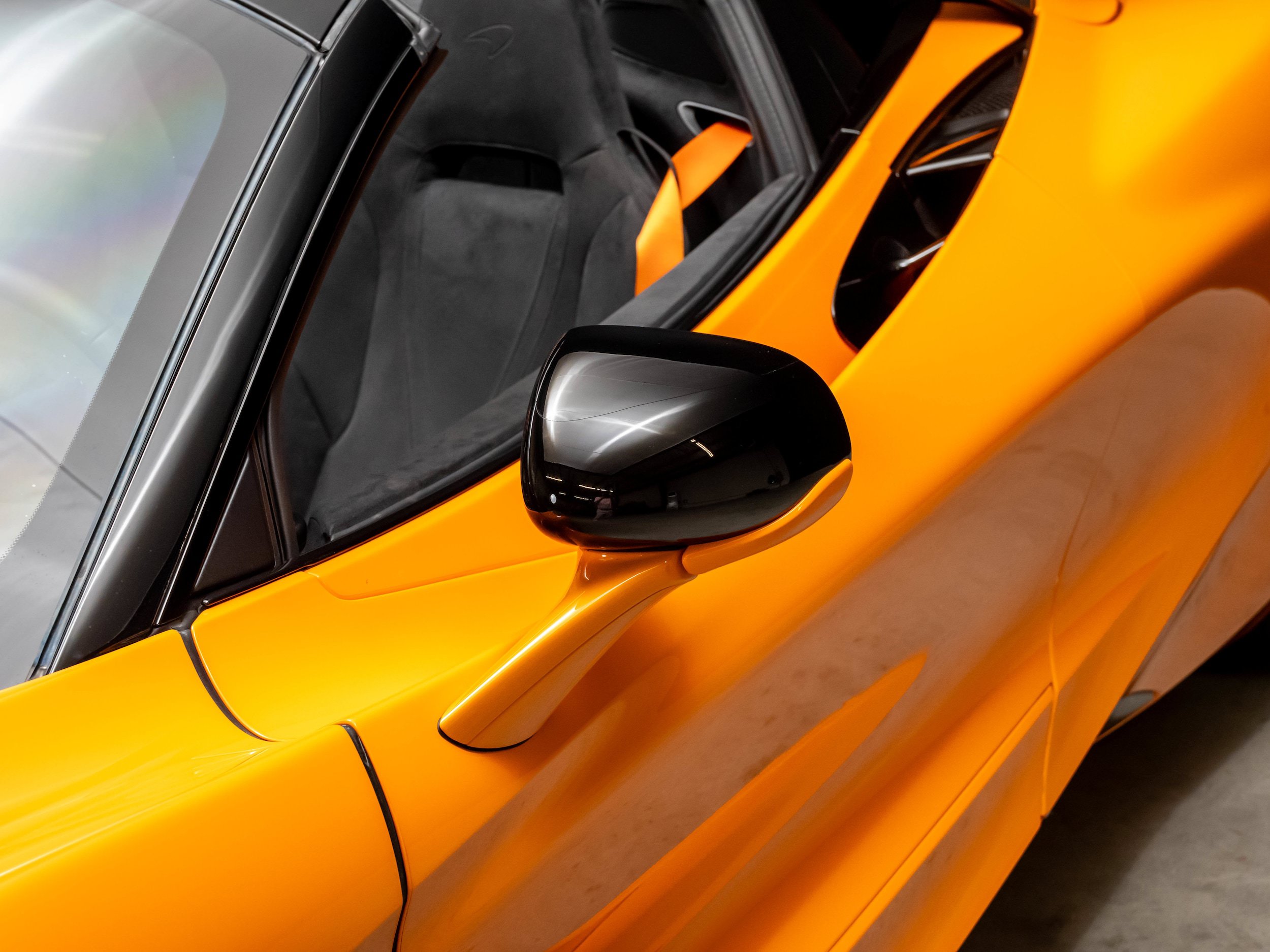 Used 2025 McLaren 750S Spider photo 13