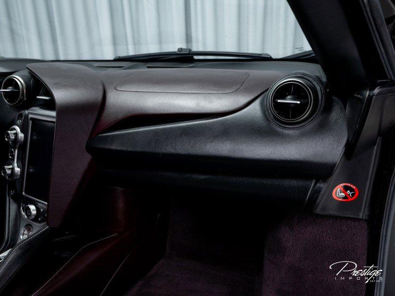 Used 2018 McLaren 720S Luxury photo 46