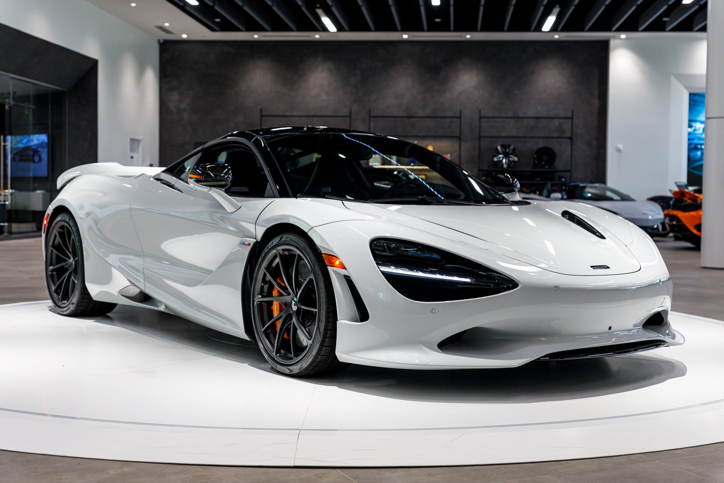 Used 2027 McLaren 750S photo 63