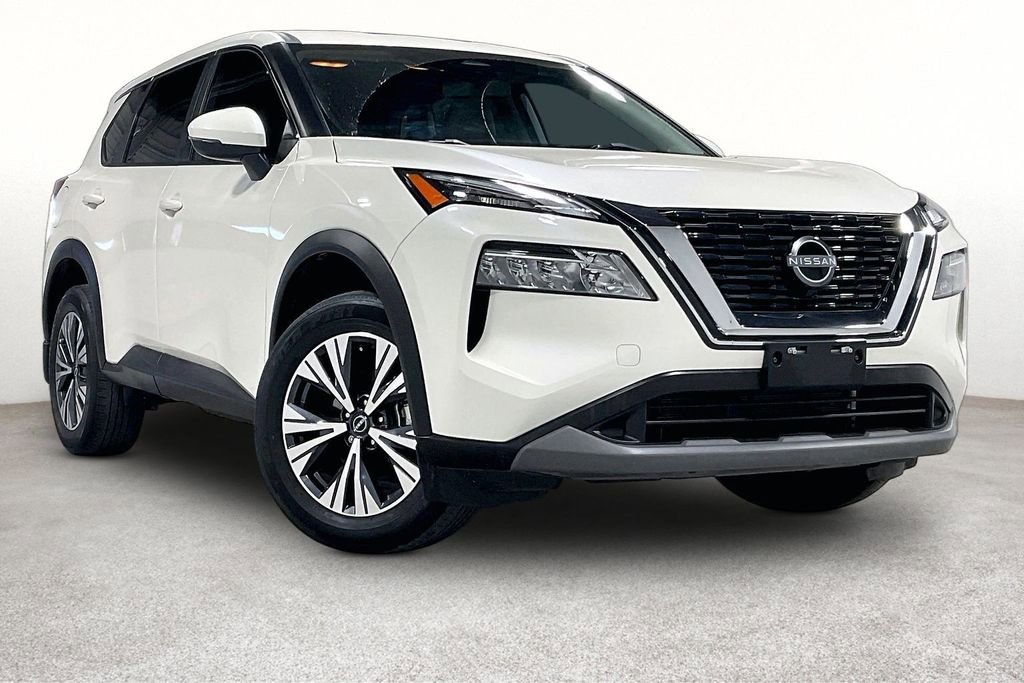 Used 2023 Nissan Rogue SV
