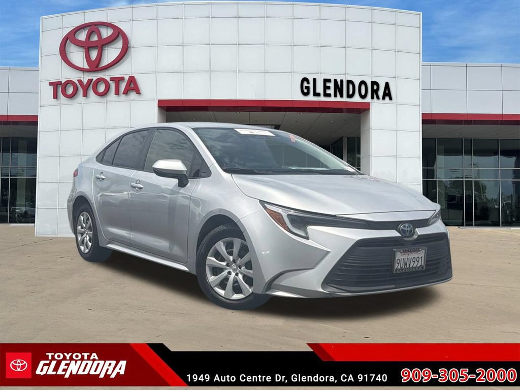 Certified 2025 Toyota Corolla LE w/ Carpet Mat Package (TMS)