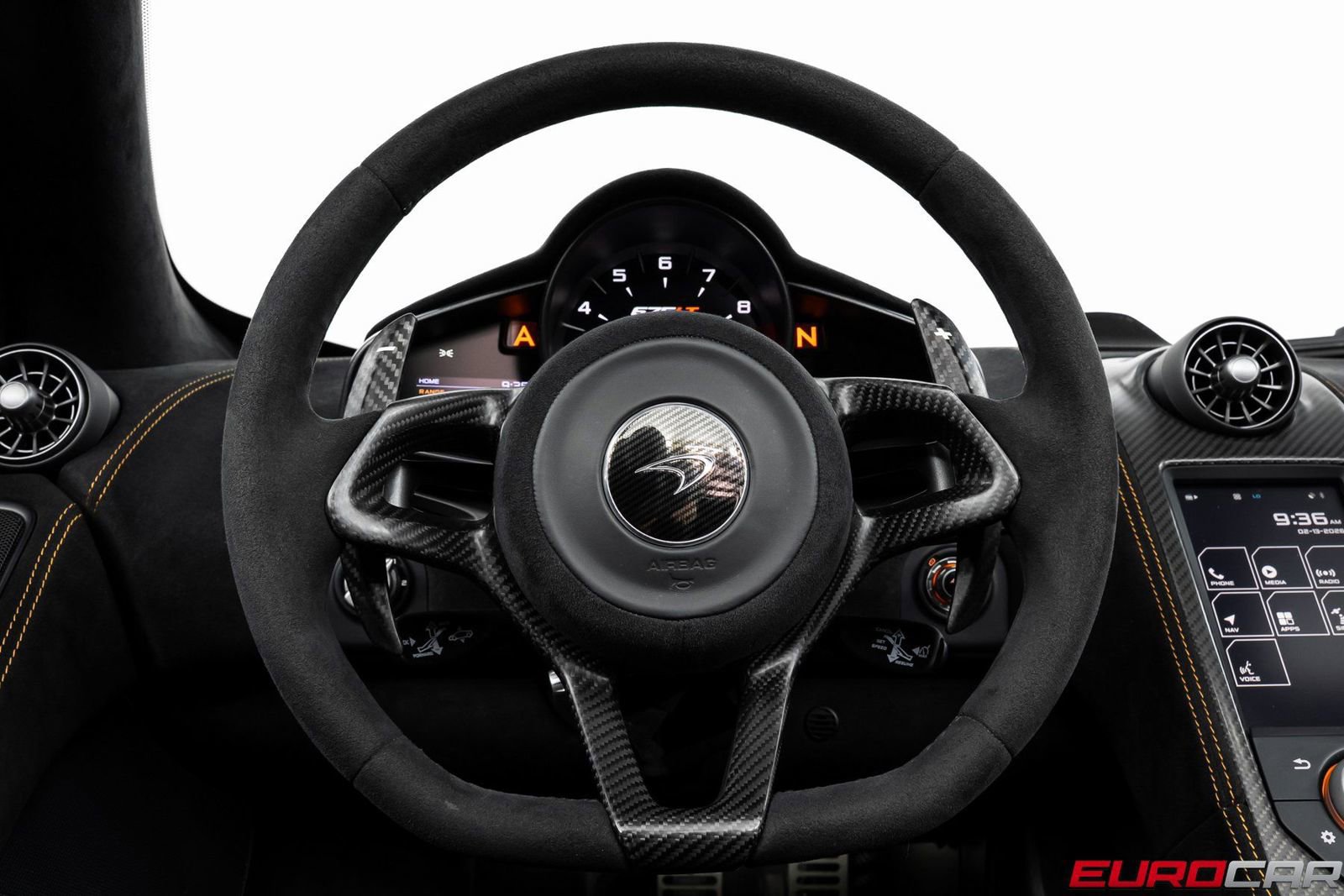 Used 2016 McLaren 675LT Spider photo 36