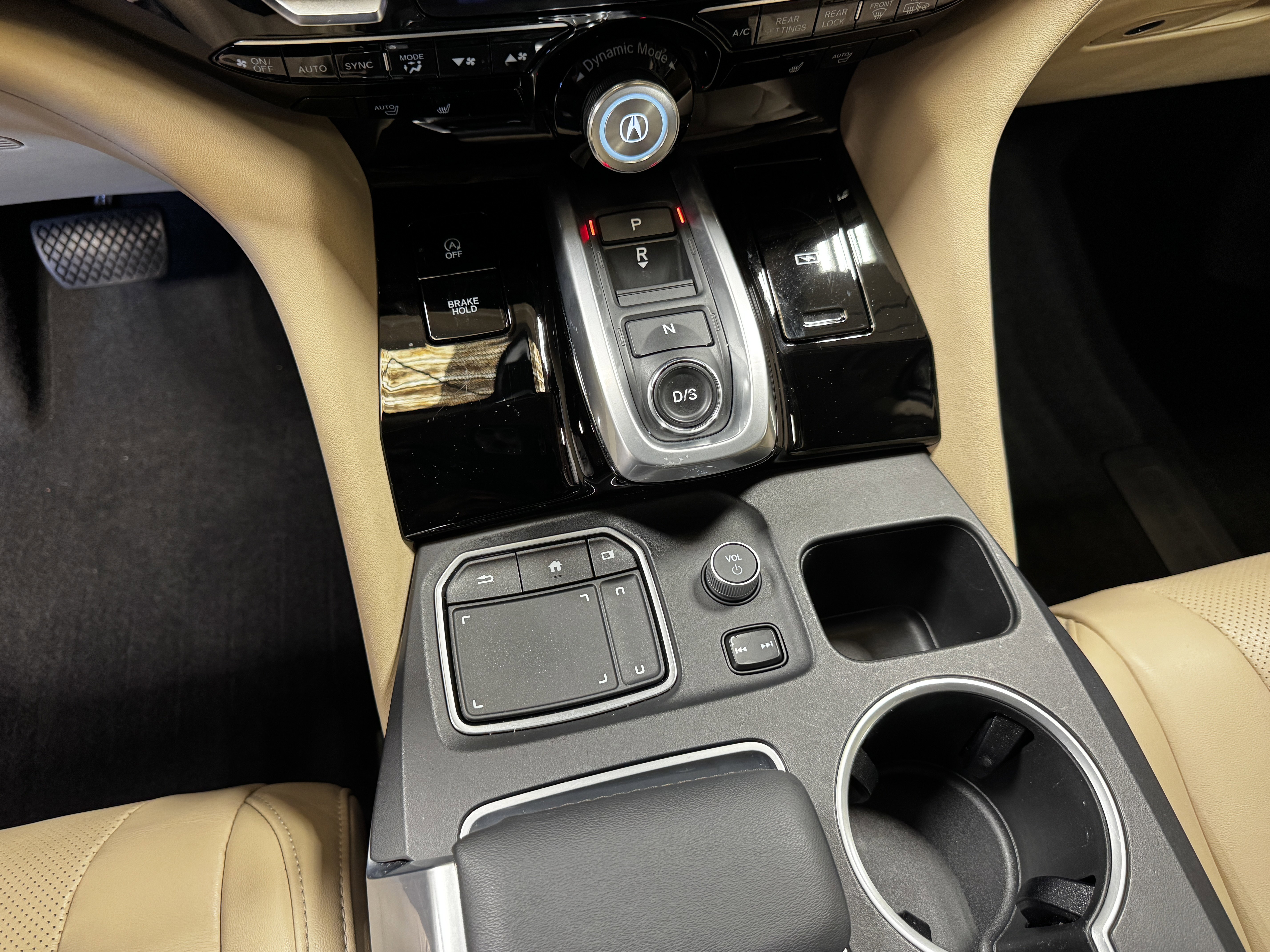 2023 Acura MDX FWD w/ Technology Package