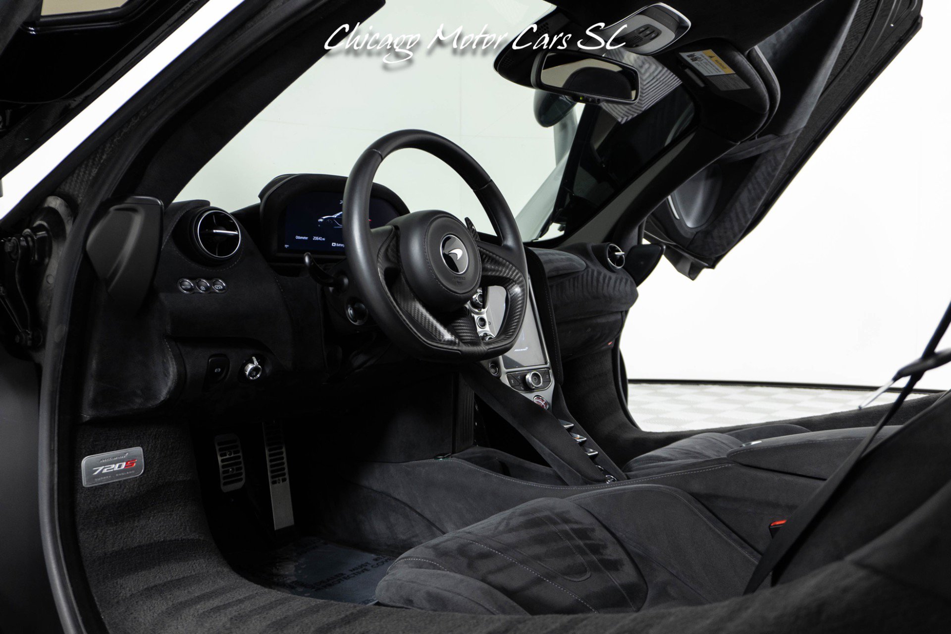 Used 2019 McLaren 720S photo 38