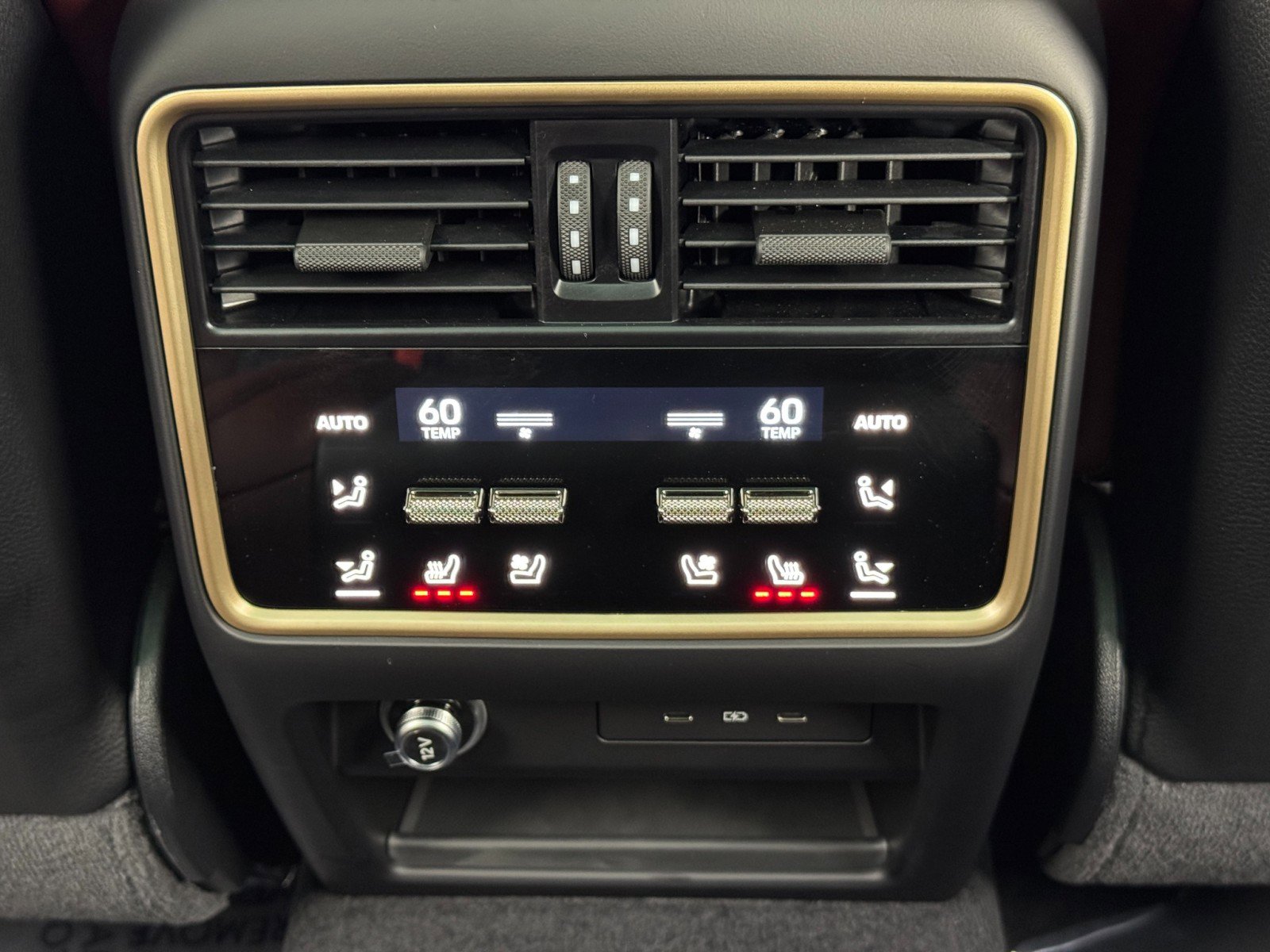 2025 Porsche Cayenne Turbo