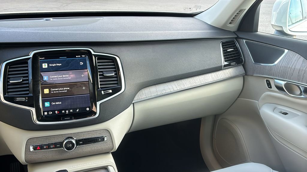 2025 Volvo Xc90 B6 Plus