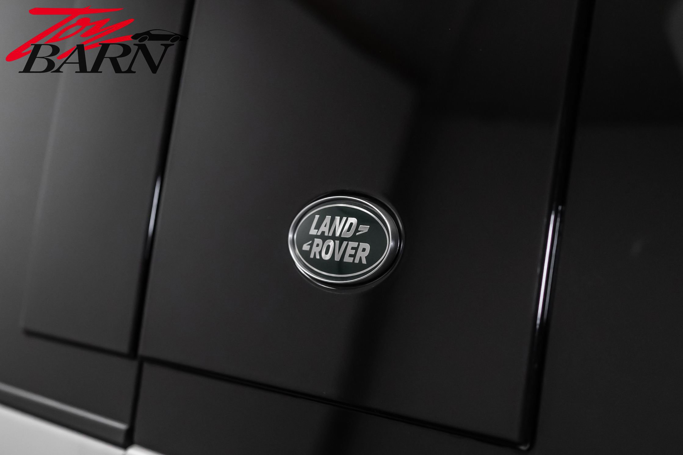 2023 Land Rover Defender 130 SE