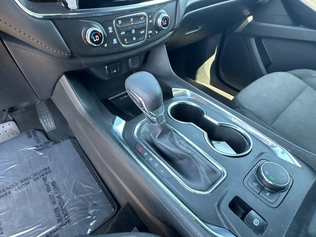 2023 Chevrolet Traverse LT